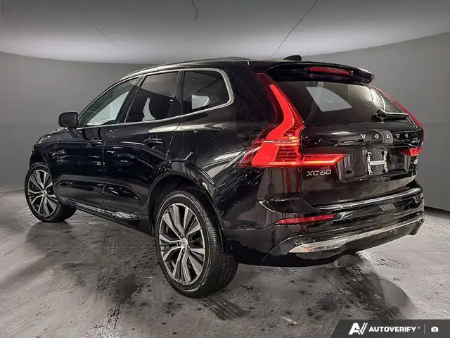 2022 Volvo XC60 Recharge Plug-In Hybrid T8 Inscription in Cars & Trucks in Edmonton - Image 6