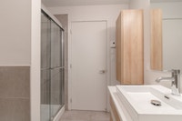 Renovated Akelius two bedroom apartment for rent. Located near sauve in the Ahuntsic neighborhood, M... (image 8)
