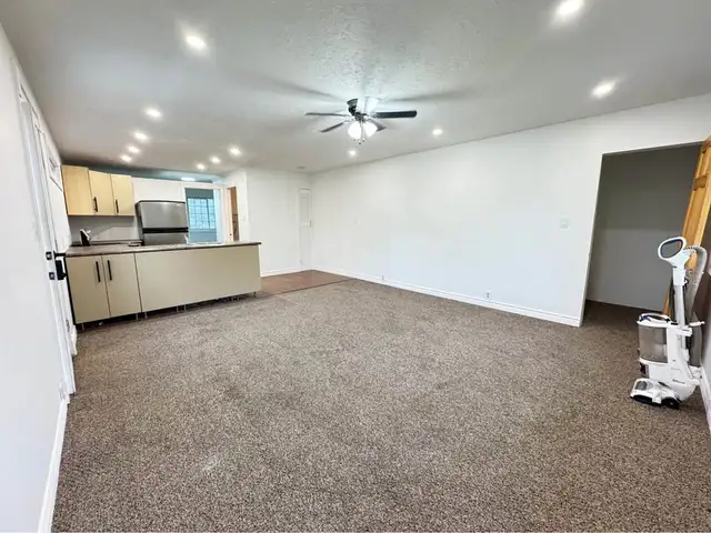 741 Trinity Street Innisfil in Long Term Rentals in Barrie - Image 4