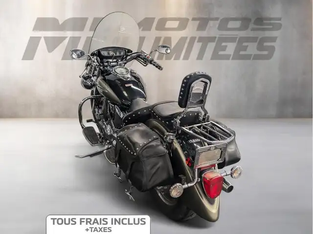 2005 yamaha V-Star 1100 Classic in Street, Cruisers & Choppers in Laval / North Shore - Image 7