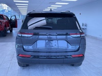 Looking for a *2025 Jeep Grand Cherokee Limited 4WD in Prince George, BC*? This *low-kilometre demo... (image 3)