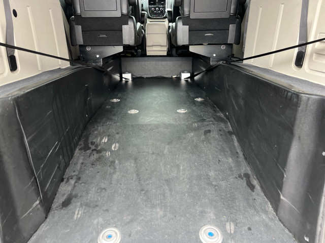 2019 Dodge Grand Caravan SXT-MOBILITY WHEELCHAIR ACCESSIBLE VAN in Cars & Trucks in City of Toronto - Image 4