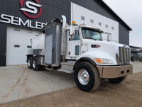 Low HRS, LOW KMS 2019 Peterbilt 348 Tandem Hydrovac Camex Smartvac Hydro Vac non-code KMS: 63,933 HR... (image 2)