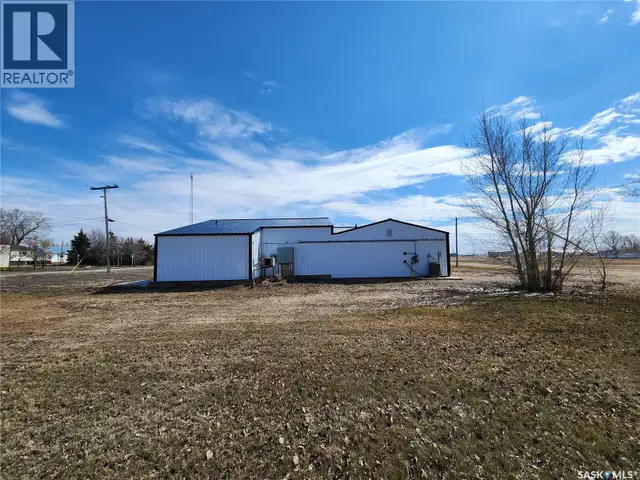 303 N Railway AVENUE Morse, Saskatchewan in Commercial & Office Space for Sale in Moose Jaw - Image 7