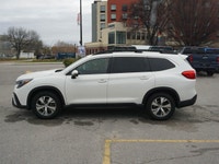 2023 Subaru Ascent Touring No Accidents Roomy, refined, and built for family-friendly comfort and ca... (image 6)