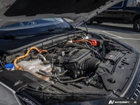 Window Grid And Fixed Antenna Voice Activated Dual Zone Front Automatic Air Conditioning Valet Funct... (image 9)