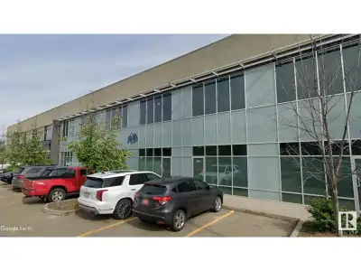 The property is 3,450 sq.ft.± of Office/Warehouse Space. It features dock loading. Conveniently loca...