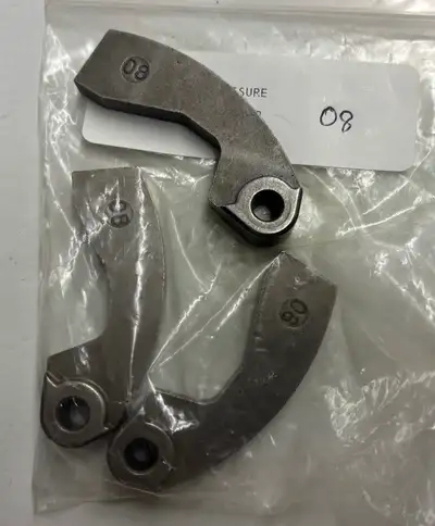 Bso. POLARIS 08 CLUTCH WEIGHT RAMP/LEVER,, View more