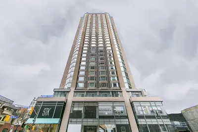 YORKVILLE PLAZA 1 BEDROOM CONDO FOR RENT TORONTO Avenue Rd & Yorkville Ave THE NEW YORK: JUNIOR 1 BE...