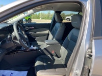Discover the 2026 Chevrolet Trax ACTIV in Sterling Grey Metallic, designed for Canadian drivers seek... (image 8)