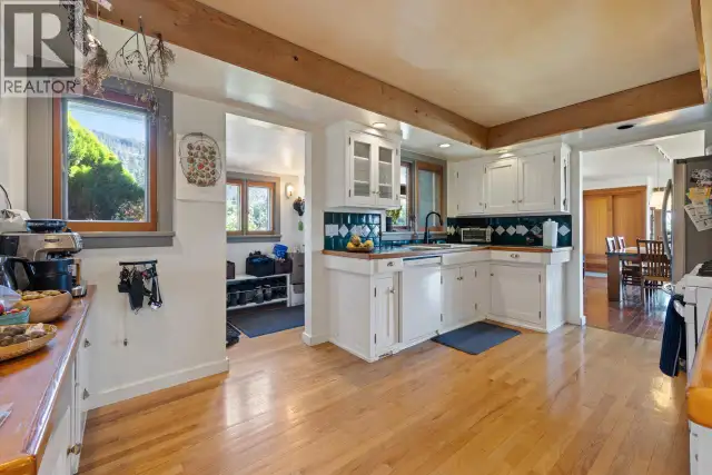 4320 Gulch Road Naramata, British Columbia in Land for Sale in Penticton - Image 29