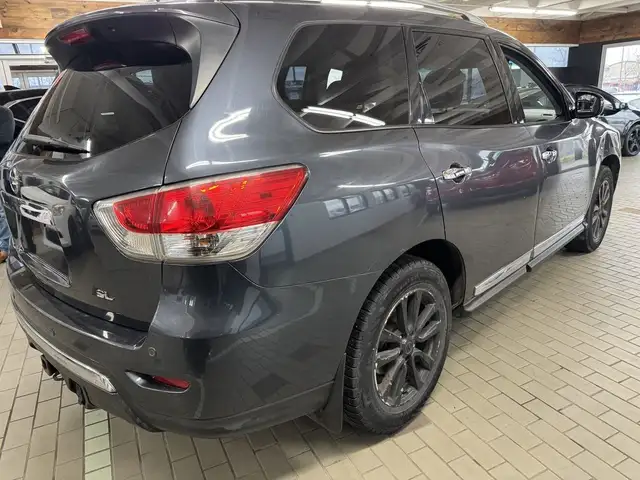 2014 Nissan Pathfinder 2WD 4dr SL in Cars & Trucks in Longueuil / South Shore - Image 6