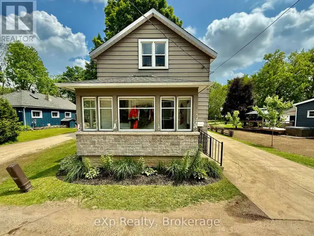 759 8TH A AVENUE Hanover, Ontario62866662406145121