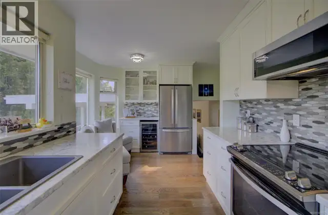 414 Donner Dr Gold River, British Columbia in Houses for Sale in Campbell River - Image 3