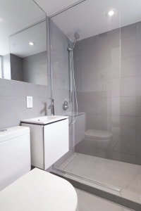 Renovated Akelius studio apartment for rent. Located near Boulevard Saint-Laurent in the Plateau Mon... (image 4)