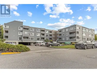Welcome to this bright and open top-floor unit in the heart of Kelowna! Featuring updated laminate f...