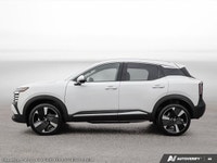 This Nissan Kicks has a strong Regular Unleaded I-4 2.0 L/122 engine powering this Variable transmis... (image 2)