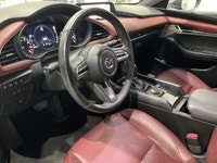 La Mazda Mazda3 Sport GT 2021 usagée proposée par AutoStudio 72 à Mirabel affiche 98 862 km et une p... (image 8)