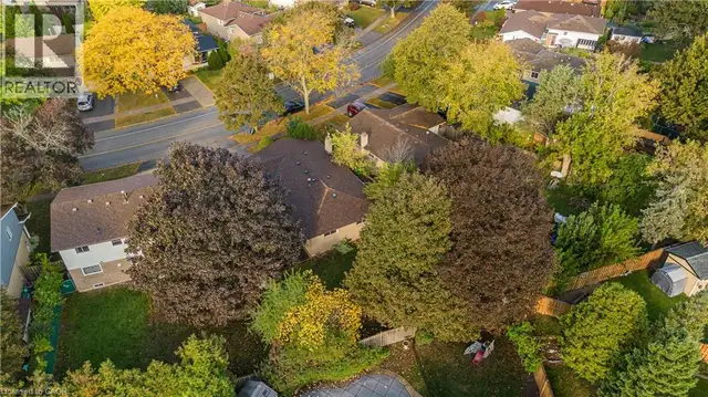 3196 CENTENNIAL Drive Burlington, Ontario in Houses for Sale in Oakville / Halton Region - Image 41