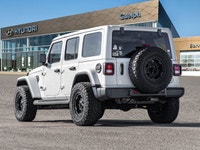 *Black Leather-Faced Bucket Seats, Heated Steering Wheel, Front Heated Seats, Freedom Top!* Whether... (image 5)