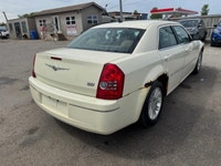 TIGER AUTO SALES LTD - Quality Pre-Owned Car Dealership - Located at 2275 Dundas St., London, Ontari... (image 4)