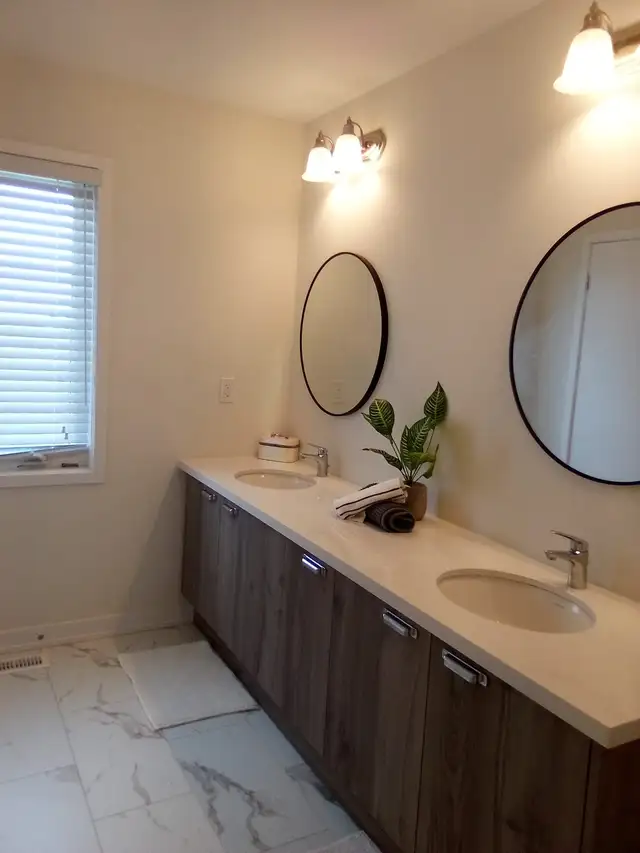 Beautiful Room for Rent – North Oshawa in Room Rentals & Roommates in Oshawa / Durham Region - Image 2