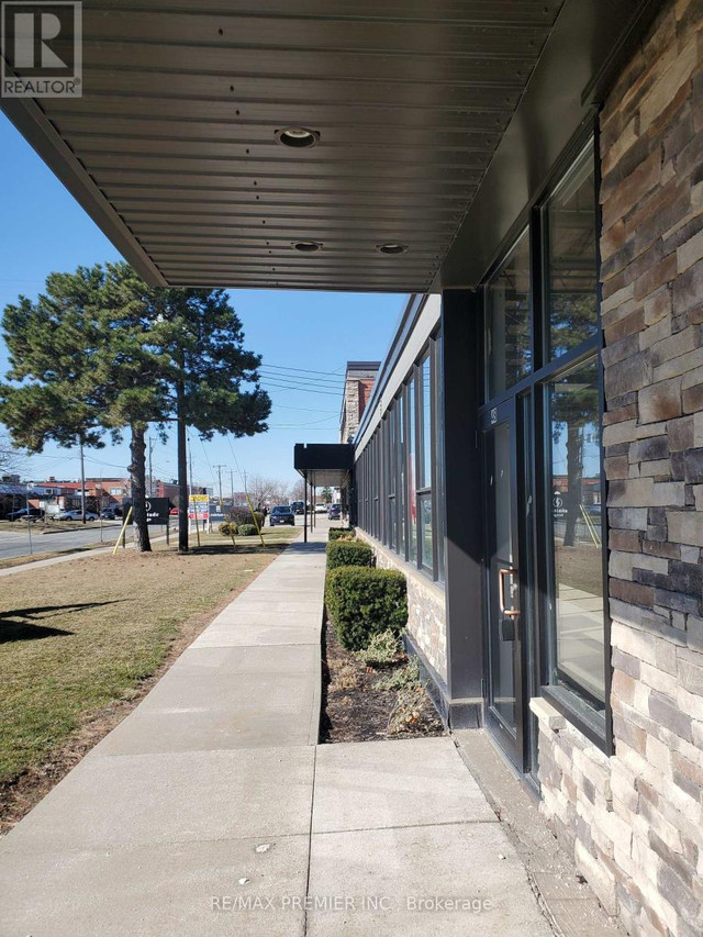 48 SAMOR ROAD Toronto (Yorkdale-Glen Park), Ontario in Commercial & Office Space for Rent in City of Toronto