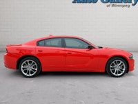 CLEAN CARFAX. ALL-WHEEL DRIVE CONFIDENCE - YEAR-ROUND PERFORMANCE Experience the perfect combination... (image 6)