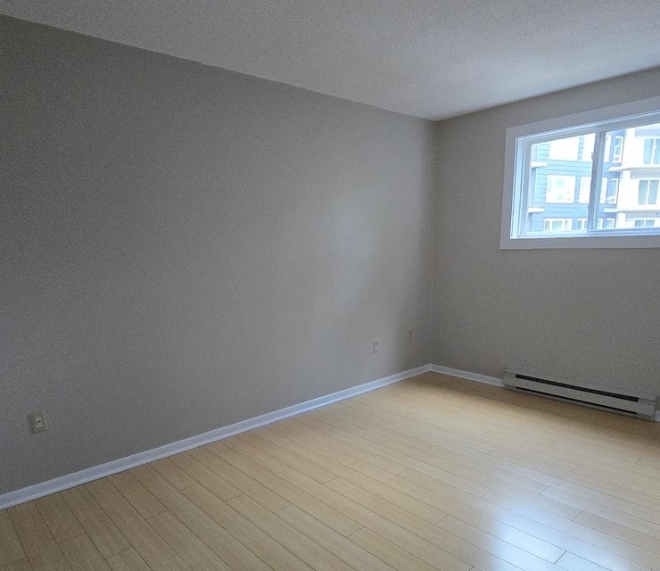 204-33 McFatridge ~ 2 Bedroom Apt near Bedford Basin! 4
