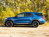The 2020 Ford Explorer XLT, brings together comfort, technology, and confidence in one stylish SUV.... (image 4)
