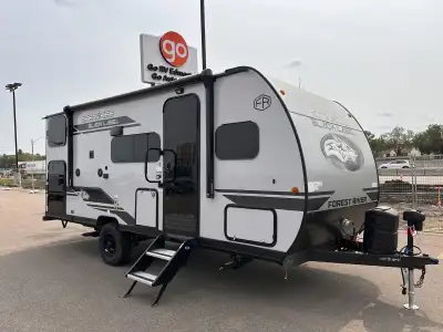 The 2027 Wolf Pup 17JWBL is a durable and lightweight travel trailer built for easy towing and comfo...