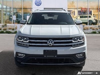 Step into the driver's seat of the 2018 Volkswagen Atlas Execline and envision seamless family adven... (image 7)