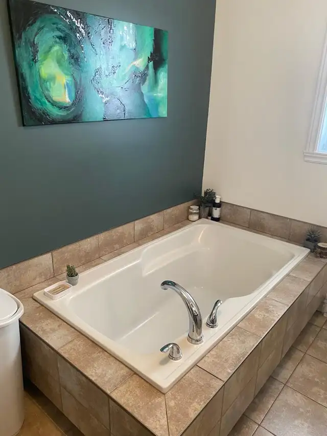 Grand 5-1/2 lumineux avec beaucoup de rangement in Long Term Rentals in Trois-Rivières - Image 10