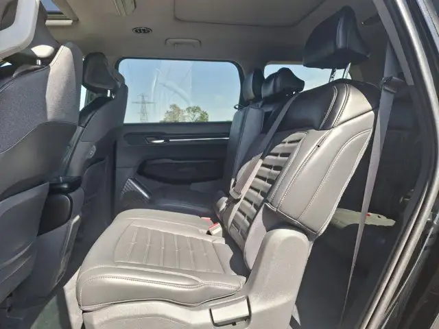 2025 Kia EV9 Land w/Plus Pkg AWD | 7 Passenger | Leather in Cars & Trucks in Guelph - Image 27