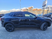 AMVIC Licensed Dealer STOCK # 77055973 AMVIC LICENSED DEALER The 2026 Chevrolet Trax ACTIV FWD blend... (image 9)