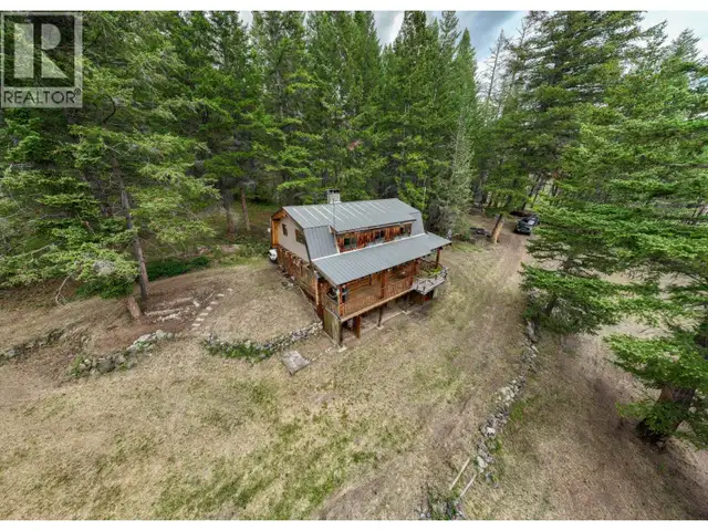 6425 BOULE YOUNG LAKE ROAD 70 Mile House, British Columbia in Houses for Sale in Kamloops - Image 5