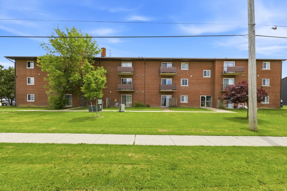 Cartier Road Apartments - 1 Bedroom, 1 Bath Apartment for Rent - 3