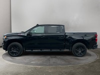 This Chevrolet Silverado 1500 boasts a Gas V8 5.3L/325 engine powering this Automatic transmission.... (image 1)