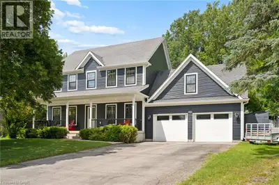 Welcome to the home you've been dreaming of; a private retreat where luxury, comfort, and nature com...