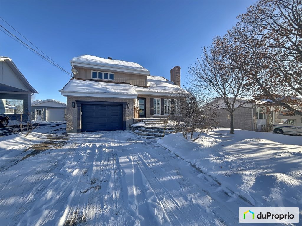 $540,000 - 2 Storey for sale in St-Tite — photo 1