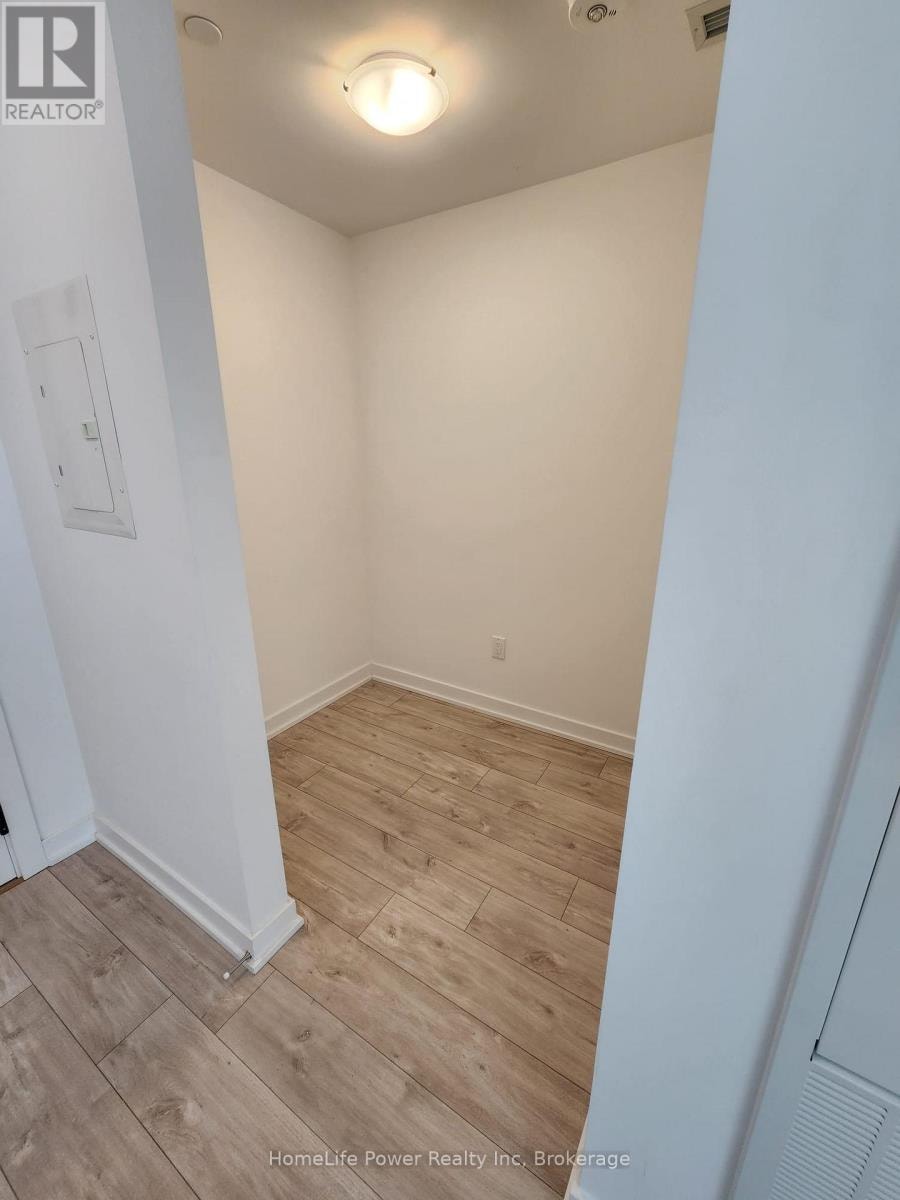308 - 770 WHITLOCK AVENUE Milton (CB Cobban), Ontario 5