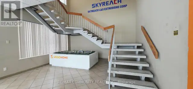 55 FRESHWAY DRIVE Vaughan (Concord), Ontario in Commercial & Office Space for Rent in Markham / York Region - Image 6