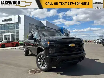 Duramax | 5th Wheel Prep | Tow Hitch | 20 Wheels | Power Heated Trailering Mirrors | EZ Lift & Relea...