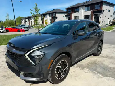2024 Kia Sportage LX AWD Automatique avec 50,700km Bien équipé: bancs chauffants, air climatisé, cru...