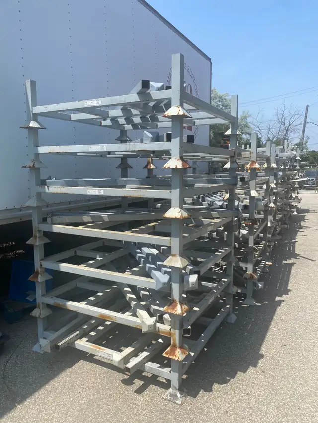 Used stacking steel crates  4’ x 4’ x 5’ tall - 2500 lb capacity in Other Business & Industrial in Mississauga / Peel Region - Image 4