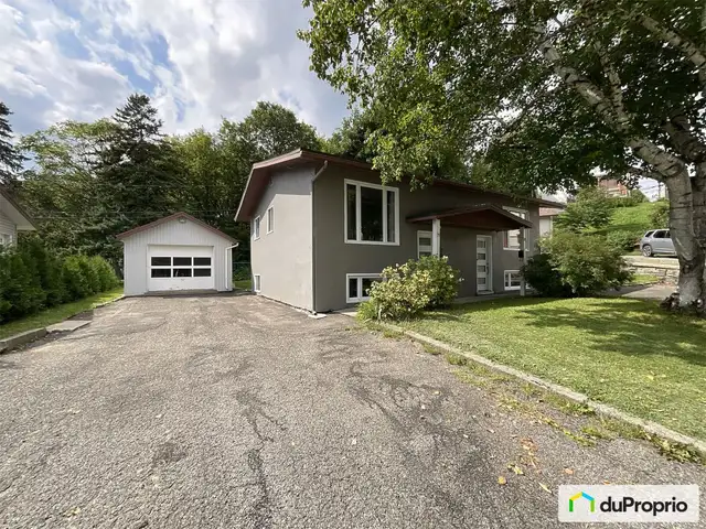 $569,000 - Duplex for sale in Beauport in Houses for Sale in Québec City - Image 2
