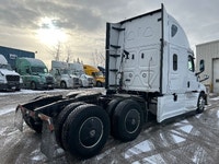 2022 FREIGHTLINER T12664ST;Heavy Duty Trucks - Conventional Truck w/ Sleeper Penske Location 525 MAC... (image 6)