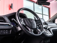 Carget Supercentre is proud to present this 2022 Honda Odyssey Touring! EXTERIOR: RADIANT RED INTERI... (image 8)