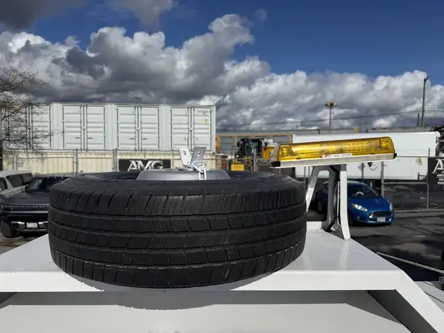 2024 Ford F-550 Crew Cab 4x4 Service Truck with Welder and Compr in Heavy Trucks in City of Montréal - Image 33