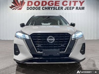 This Nissan Kicks delivers a Regular Unleaded I-4 1.6 L/98 engine powering this Variable transmissio... (image 7)